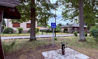 Radreparatursäule in Ferch, Mittelbusch, Foto: Kultur- und Tourismusamt Schwielowsee